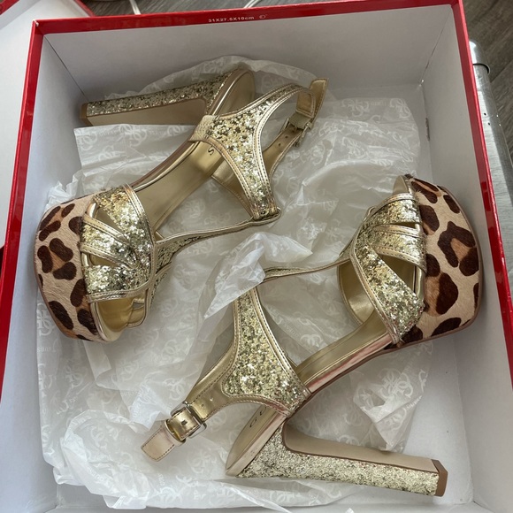 New Guess gold sequin INDRINA haircalf platform t strap sandals heels 6.5 - Picture 12 of 13